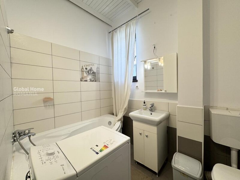 Bucurestii Noi, Chitila, Parcul Bazilescu, garsoniera, bloc 2011.